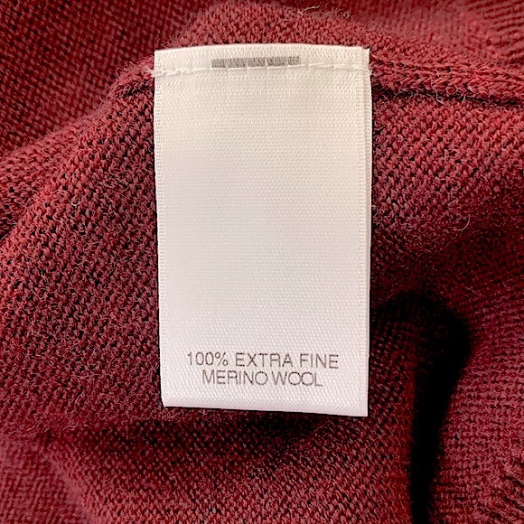 Turnbury Fine Merino Wool V-Neck Sweater - Picture 8 of 9